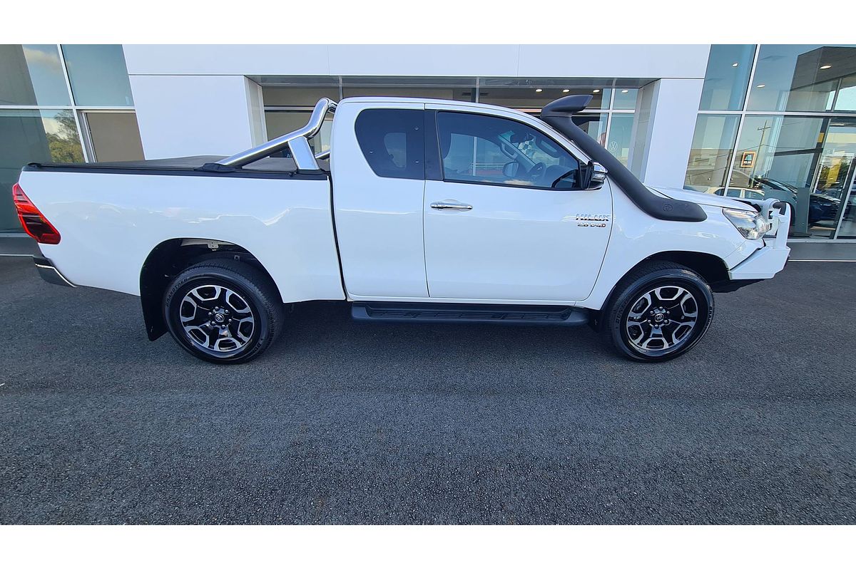 2023 Toyota Hilux SR5 GUN126R 4X4