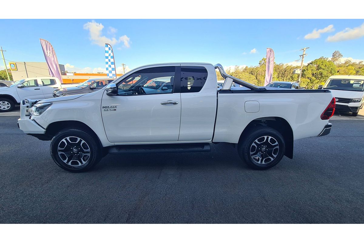 2023 Toyota Hilux SR5 GUN126R 4X4