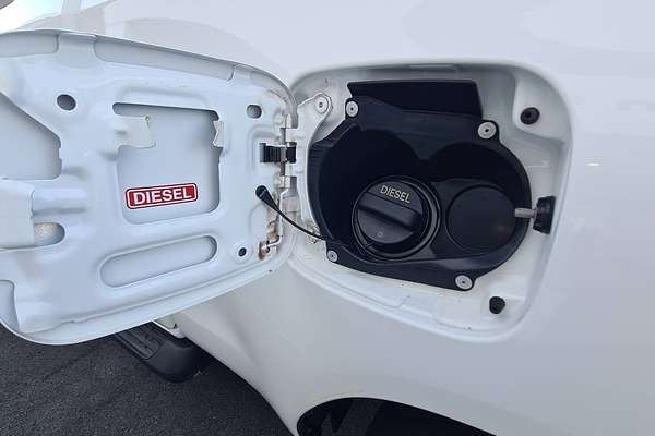 2023 Toyota Hilux SR5 GUN126R 4X4