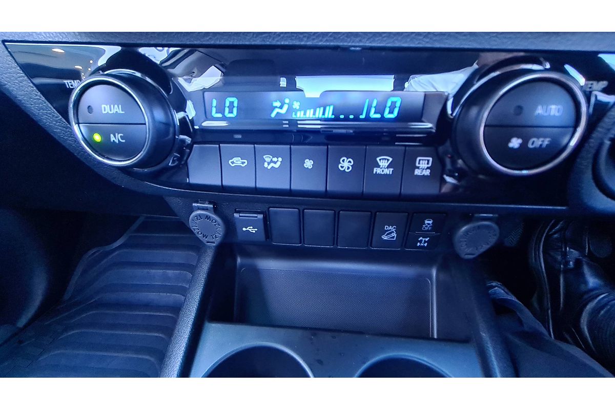 2023 Toyota Hilux SR5 GUN126R 4X4