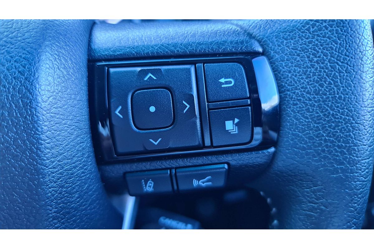 2023 Toyota Hilux SR5 GUN126R 4X4