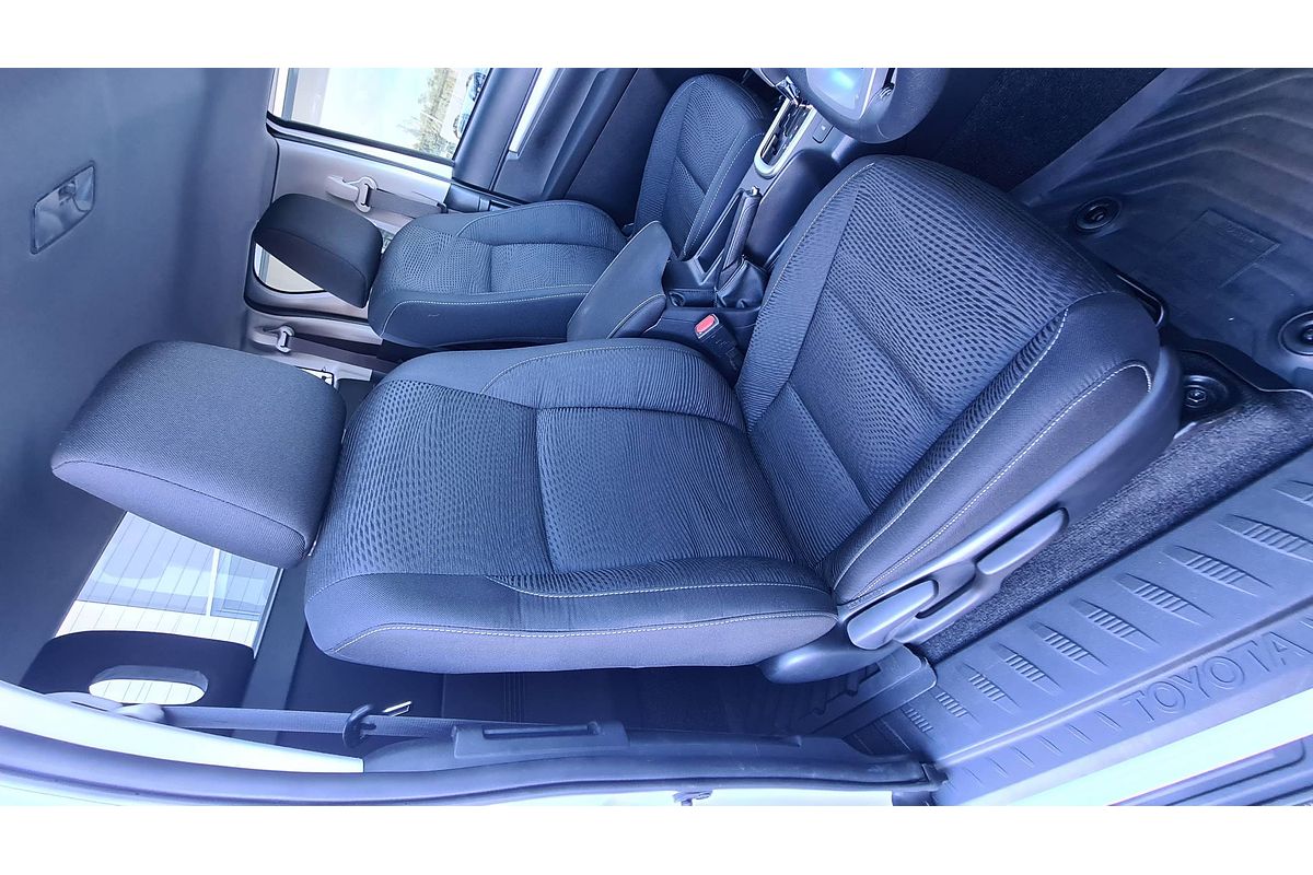 2023 Toyota Hilux SR5 GUN126R 4X4
