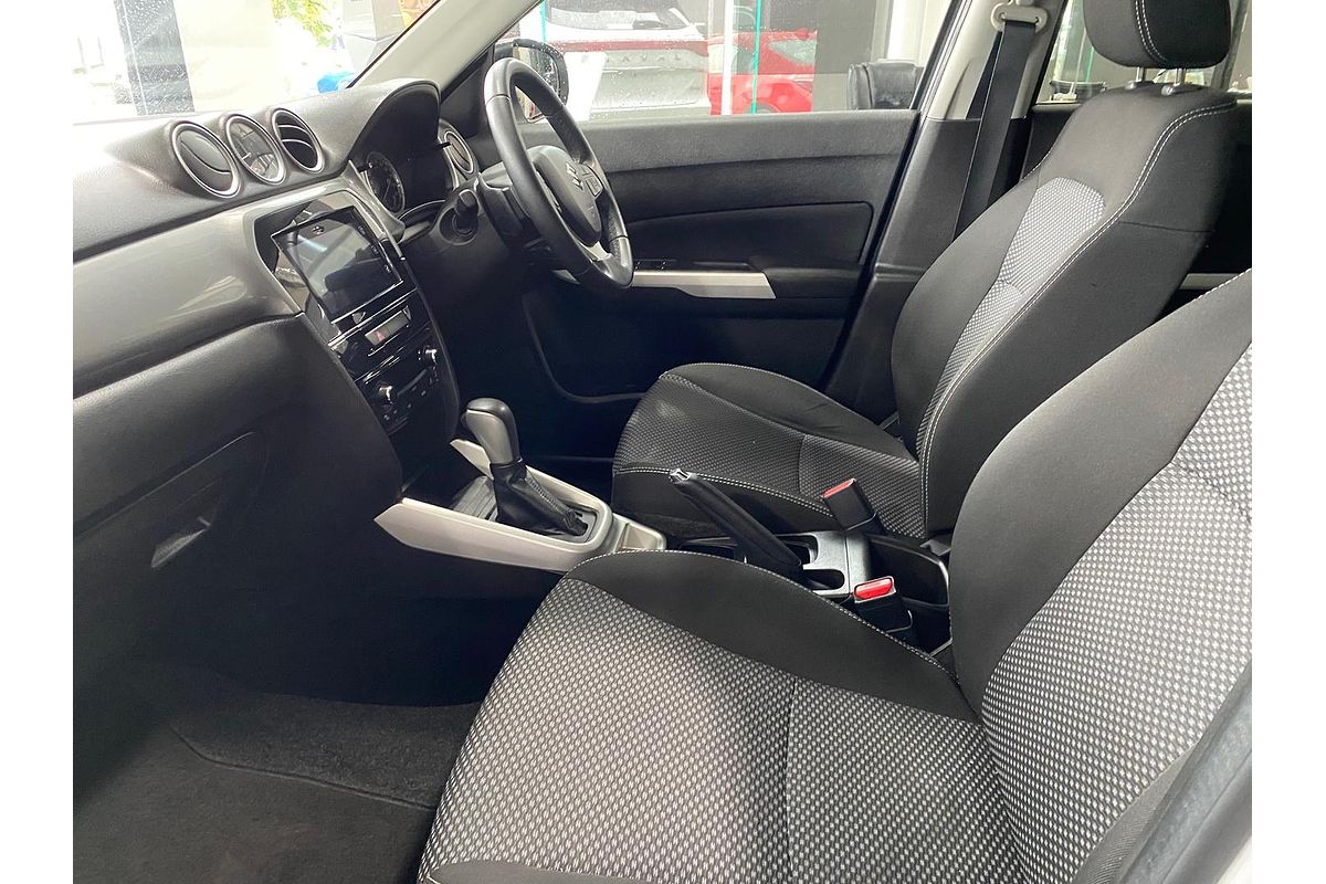 2016 Suzuki Vitara RT-S LY