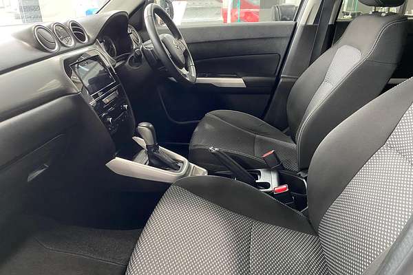 2016 Suzuki Vitara RT-S LY