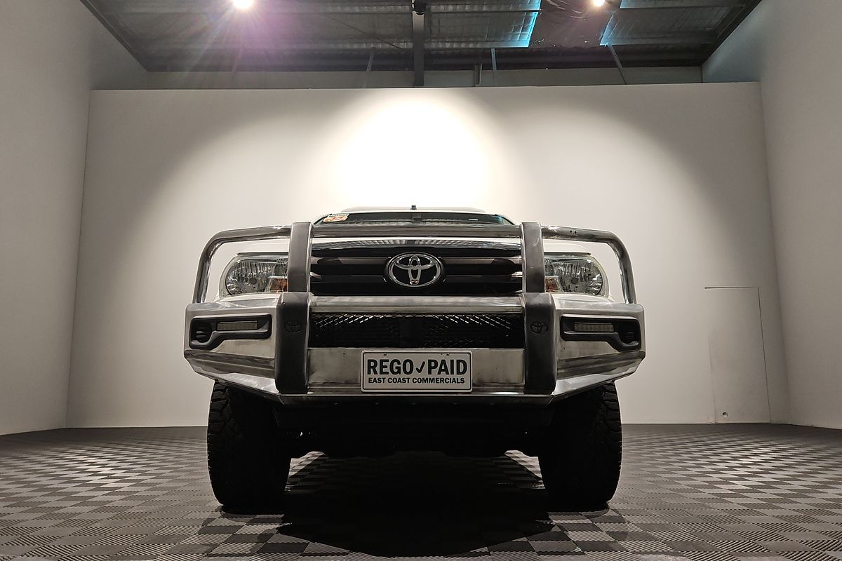 2017 Toyota Hilux SR GUN126R 4X4