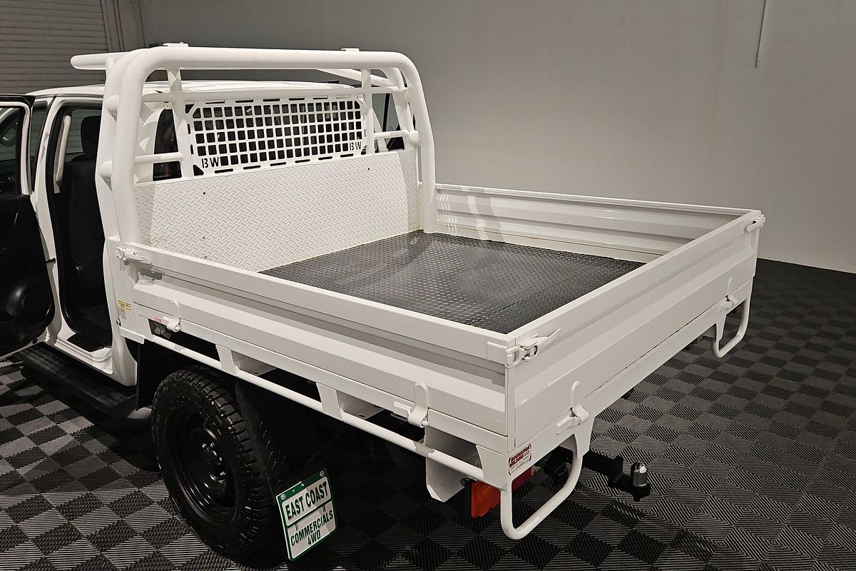 2017 Toyota Hilux SR GUN126R 4X4