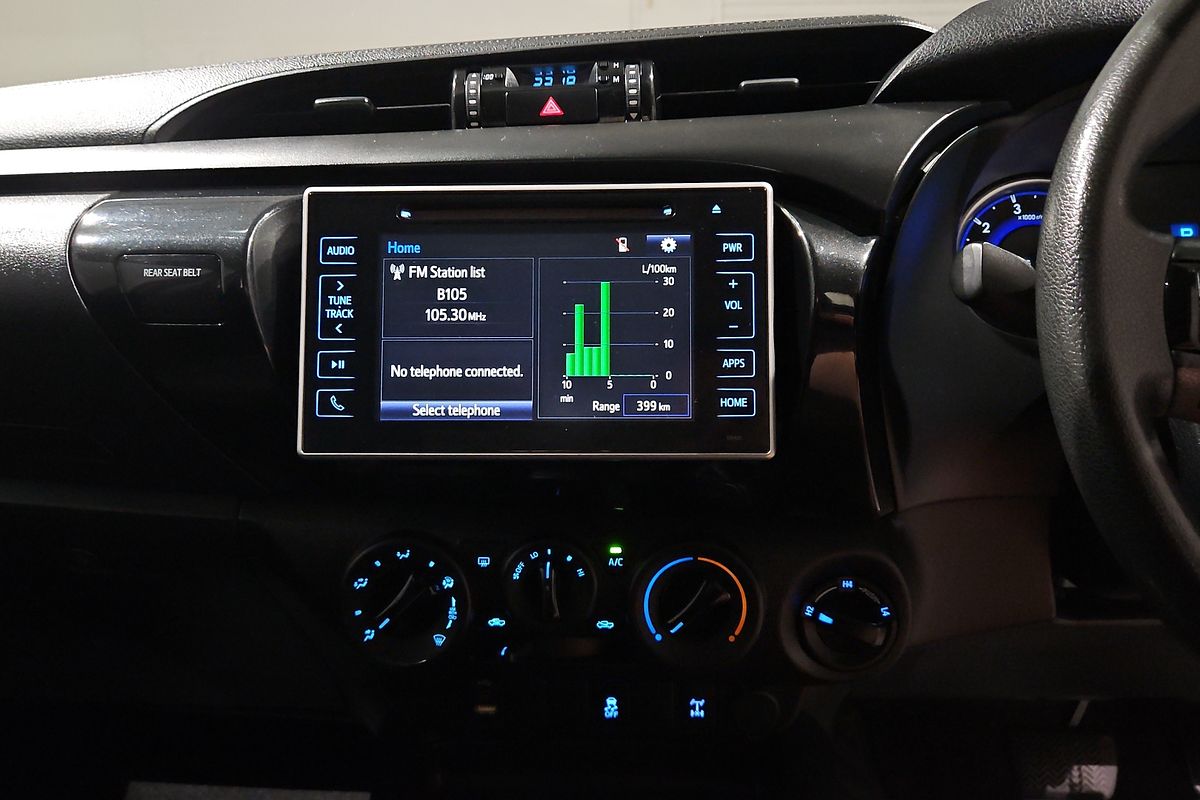 2017 Toyota Hilux SR GUN126R 4X4