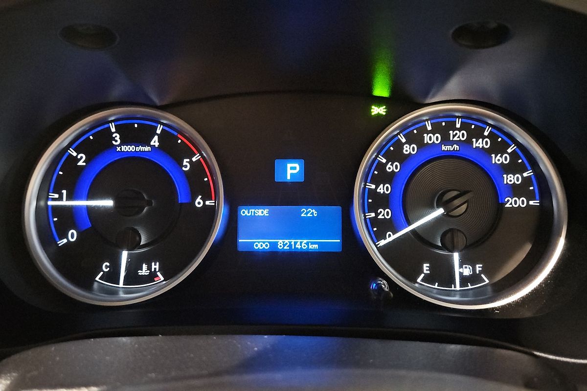 2017 Toyota Hilux SR GUN126R 4X4