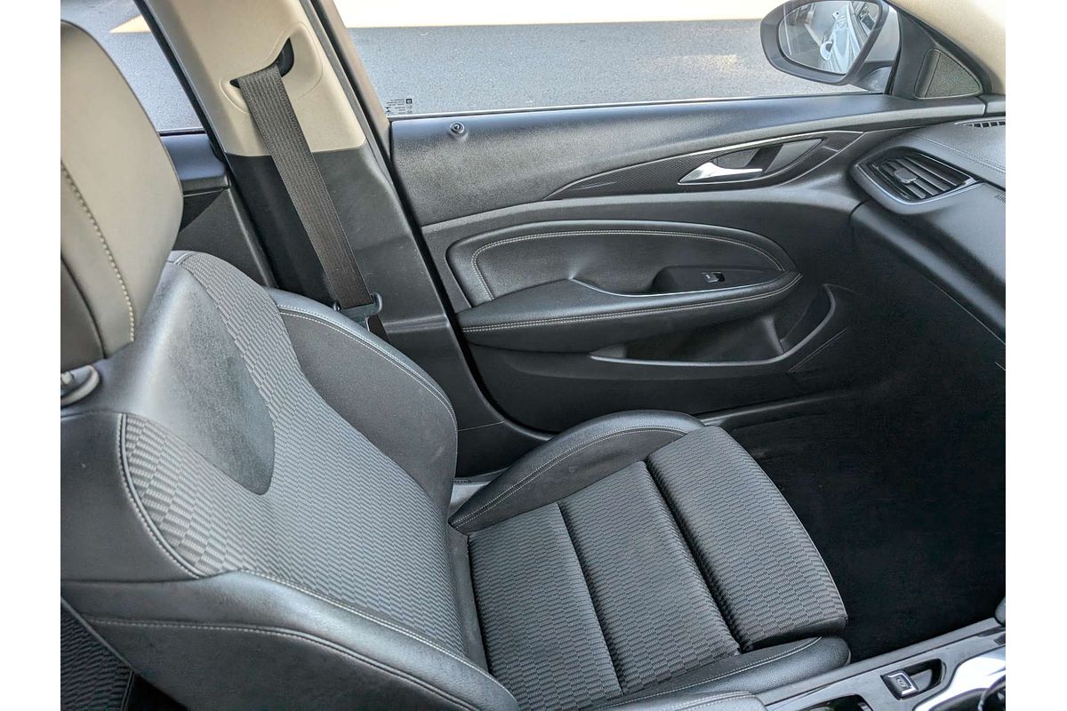 2018 Holden Commodore RS ZB