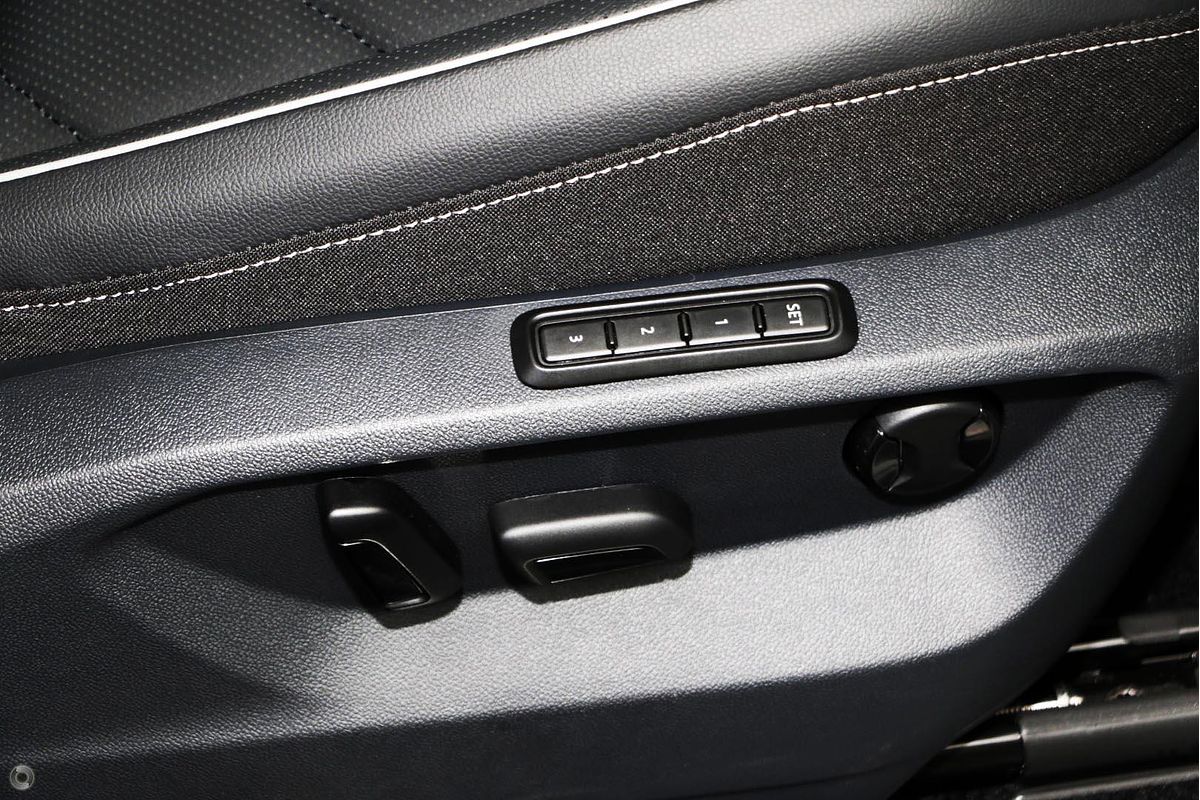 2024 Volkswagen Tiguan Wolfsburg Edition Allspace 5N