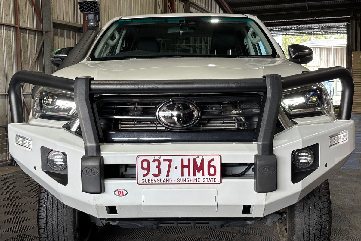 2023 Toyota Hilux SR5 GUN126R 4X4