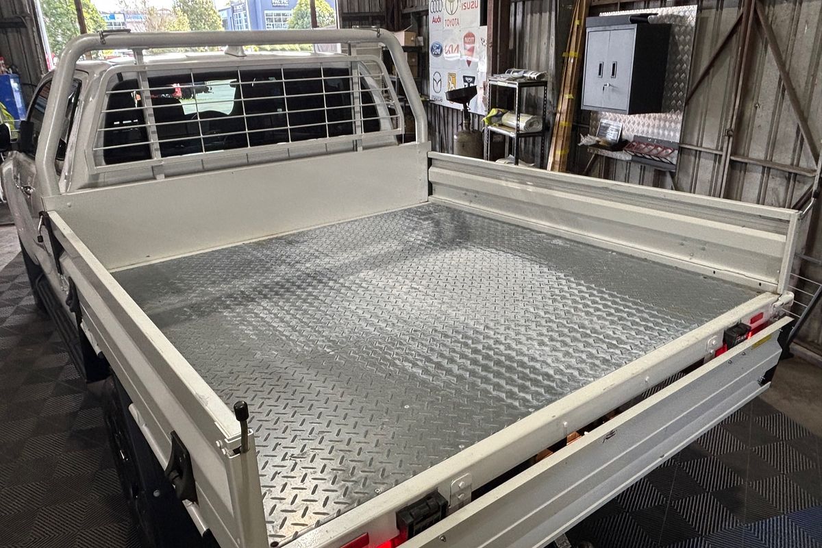 2023 Toyota Hilux SR5 GUN126R 4X4