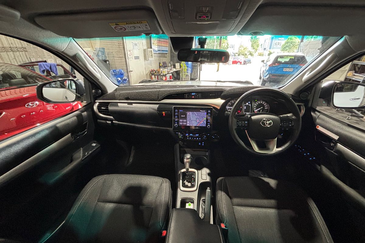 2023 Toyota Hilux SR5 GUN126R 4X4
