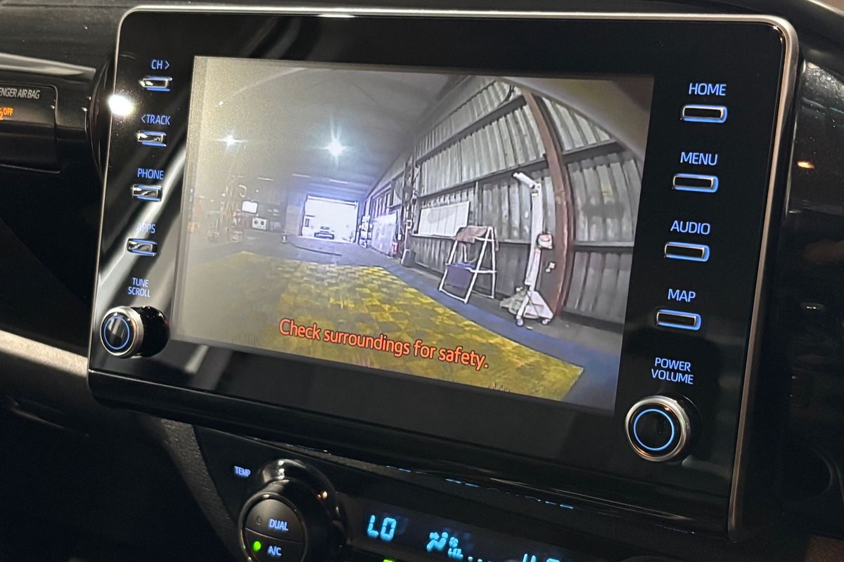 2023 Toyota Hilux SR5 GUN126R 4X4