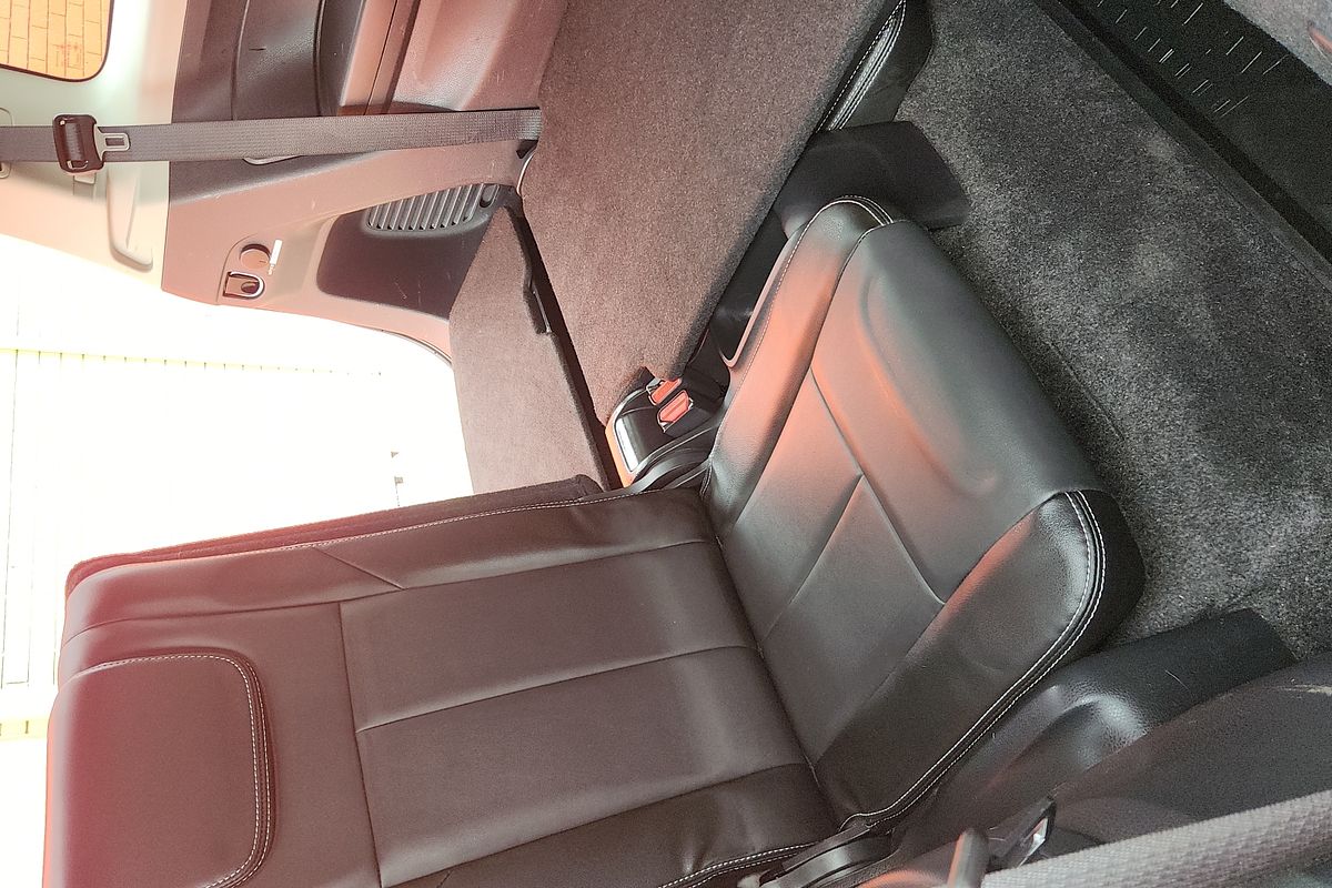 2021 Isuzu MU-X LS-T