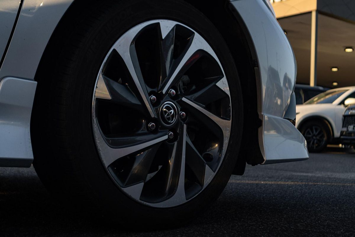 2016 Toyota Corolla ZR ZRE182R