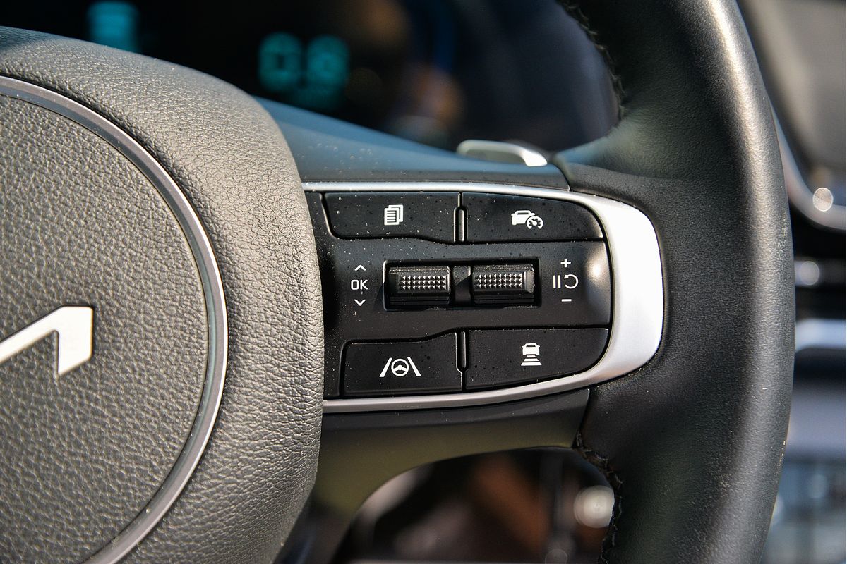 2025 Kia Sportage SX+ NQ5