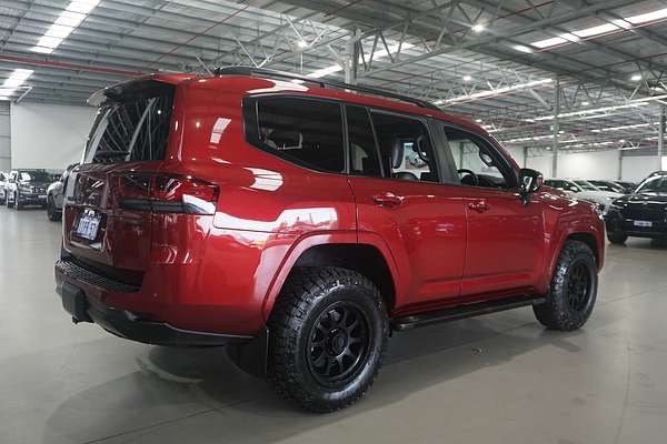 2023 Toyota Landcruiser Sahara FJA300R