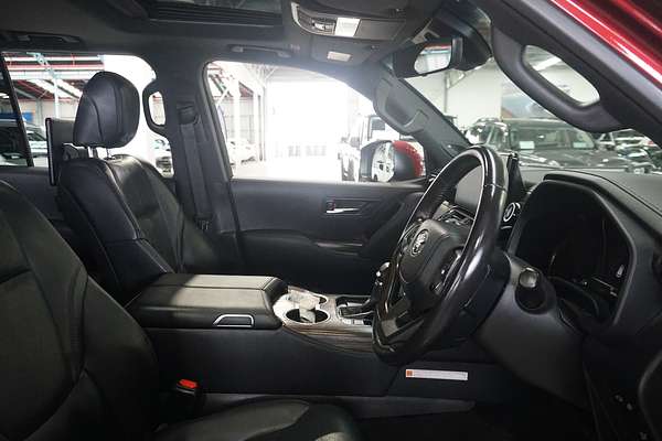 2023 Toyota Landcruiser Sahara FJA300R