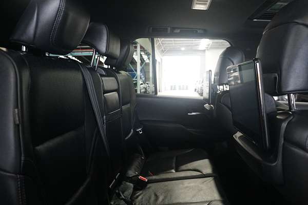 2023 Toyota Landcruiser Sahara FJA300R