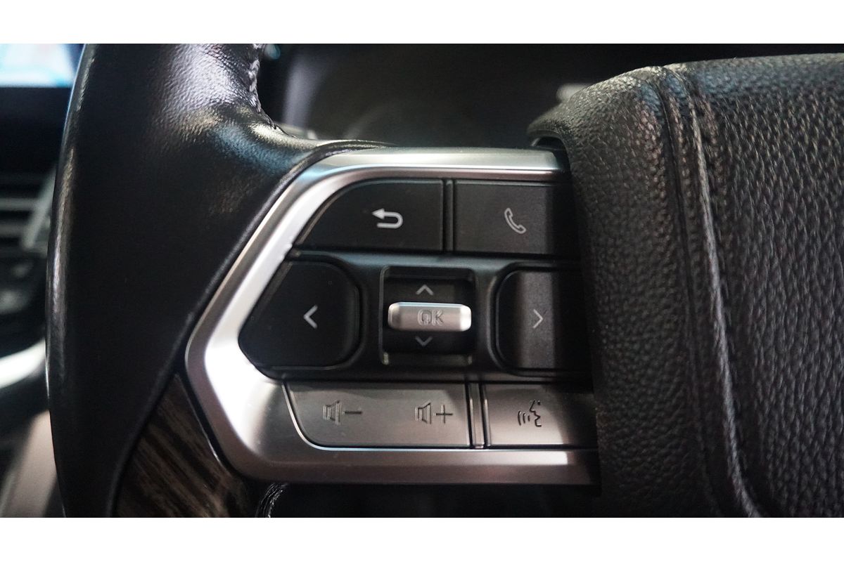 2023 Toyota Landcruiser Sahara FJA300R