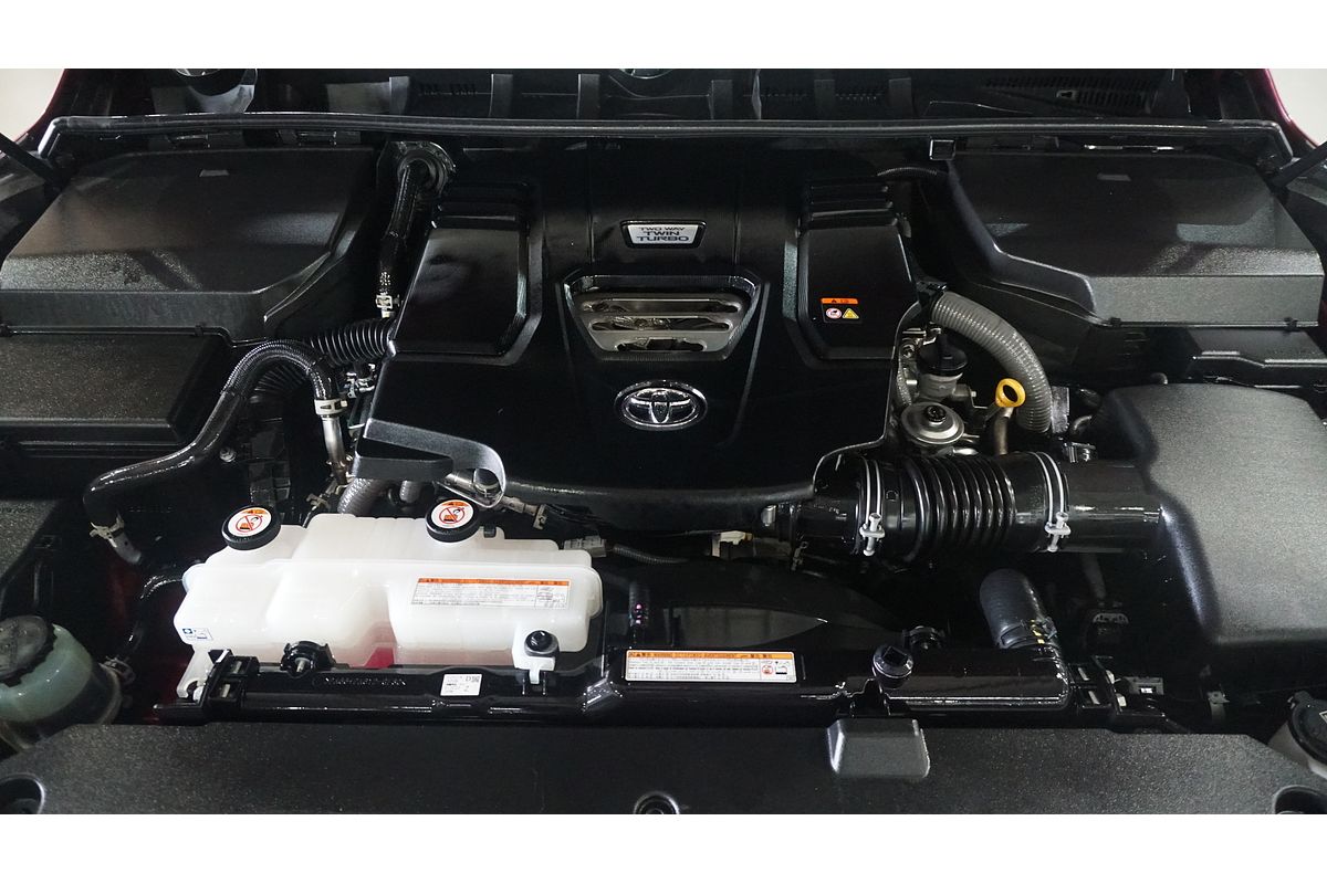 2023 Toyota Landcruiser Sahara FJA300R