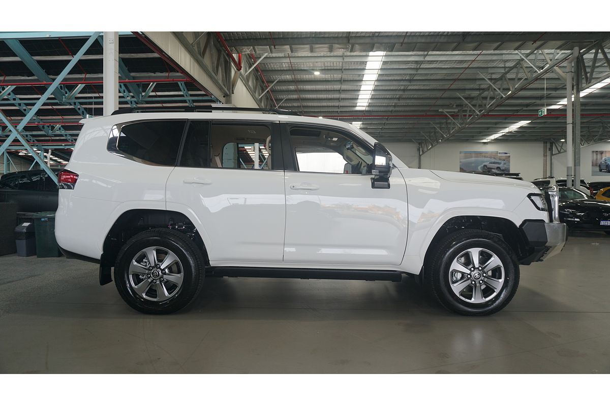 2024 Toyota Landcruiser VX FJA300R