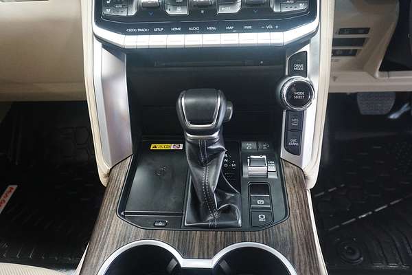 2024 Toyota Landcruiser VX FJA300R