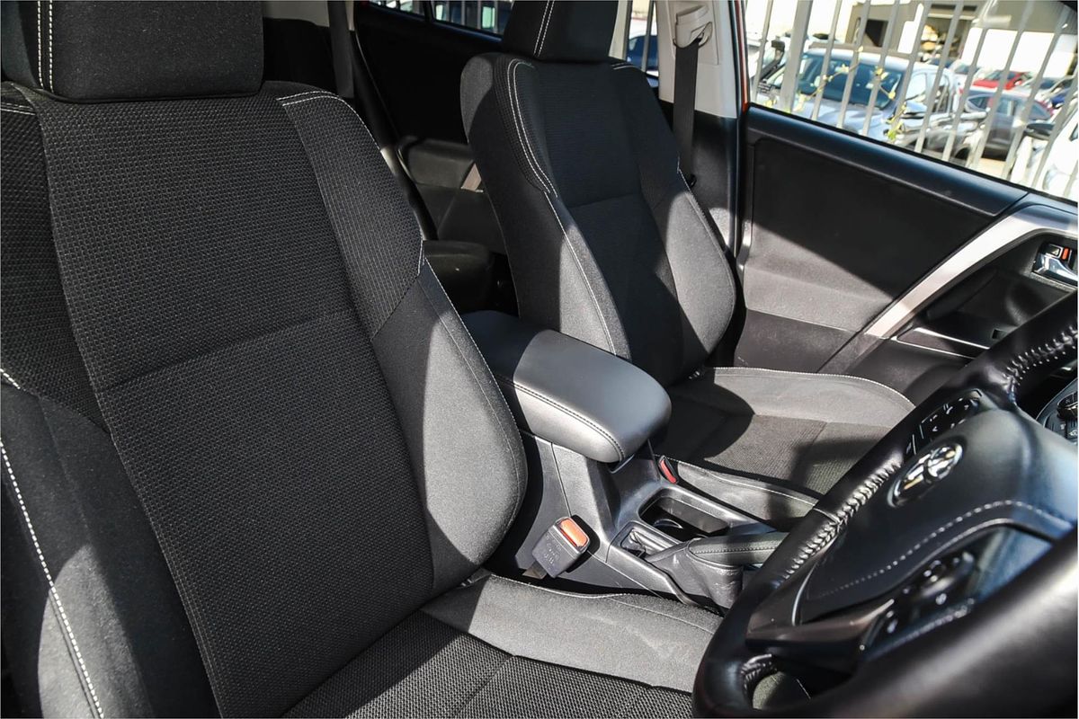 2016 Toyota RAV4 GXL ASA44R