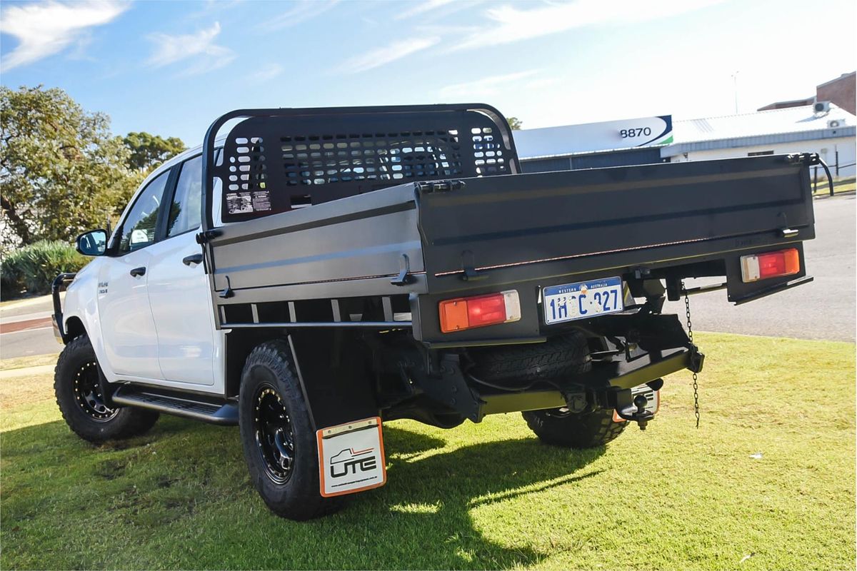 2020 Toyota Hilux SR GUN126R 4X4