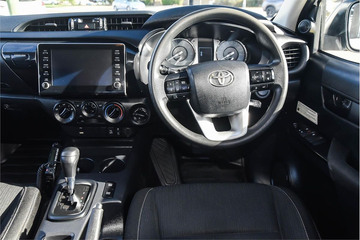 2020 Toyota Hilux SR GUN126R 4X4