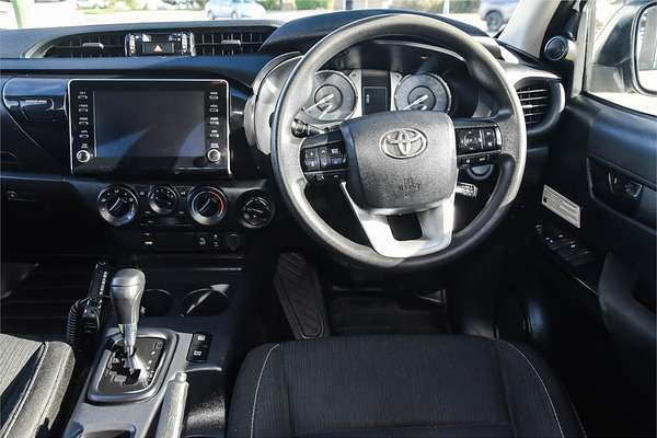 2020 Toyota Hilux SR GUN126R 4X4