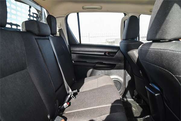 2020 Toyota Hilux SR GUN126R 4X4