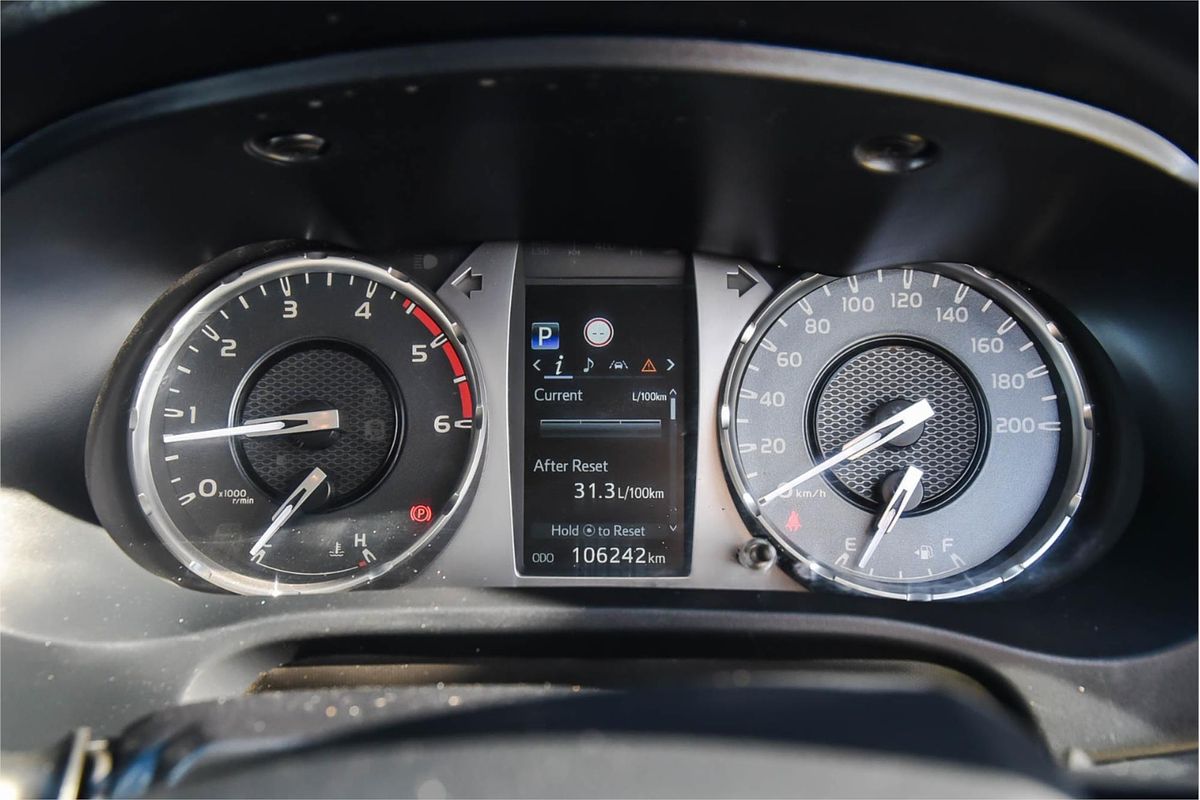 2020 Toyota Hilux SR GUN126R 4X4