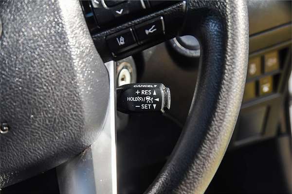 2020 Toyota Hilux SR GUN126R 4X4