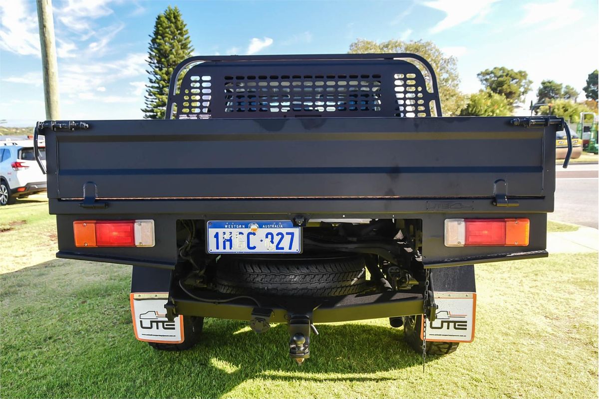 2020 Toyota Hilux SR GUN126R 4X4