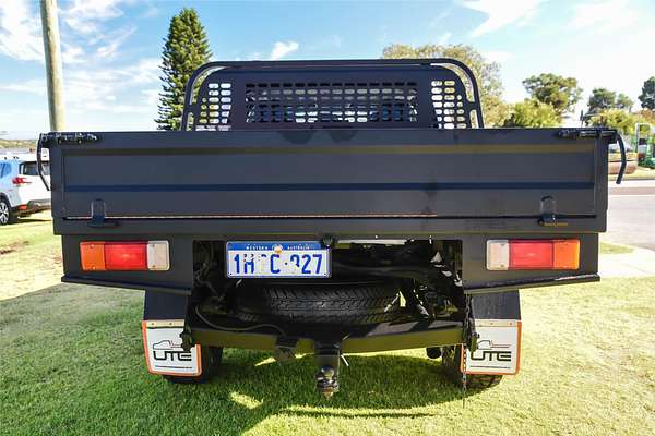 2020 Toyota Hilux SR GUN126R 4X4