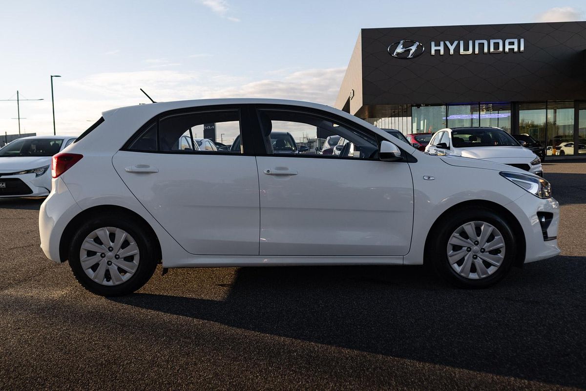 2023 Kia Rio S YB