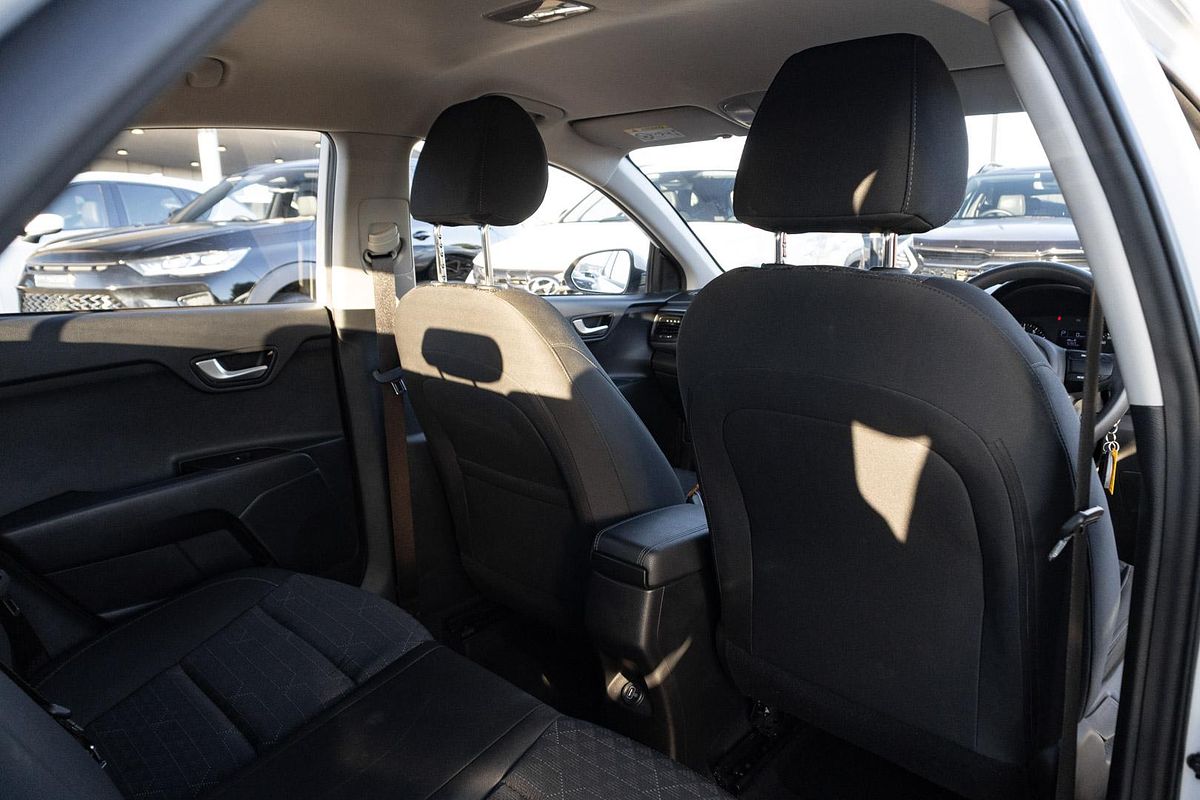 2023 Kia Rio S YB