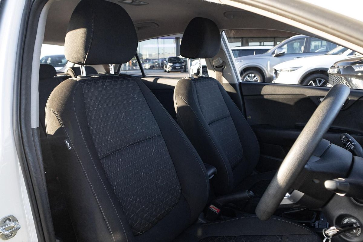 2023 Kia Rio S YB