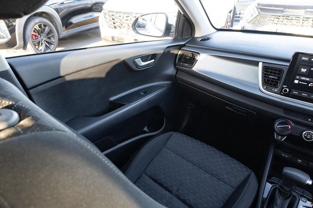 2023 Kia Rio S YB
