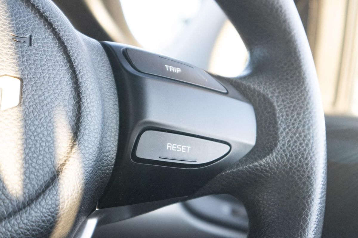 2023 Kia Rio S YB