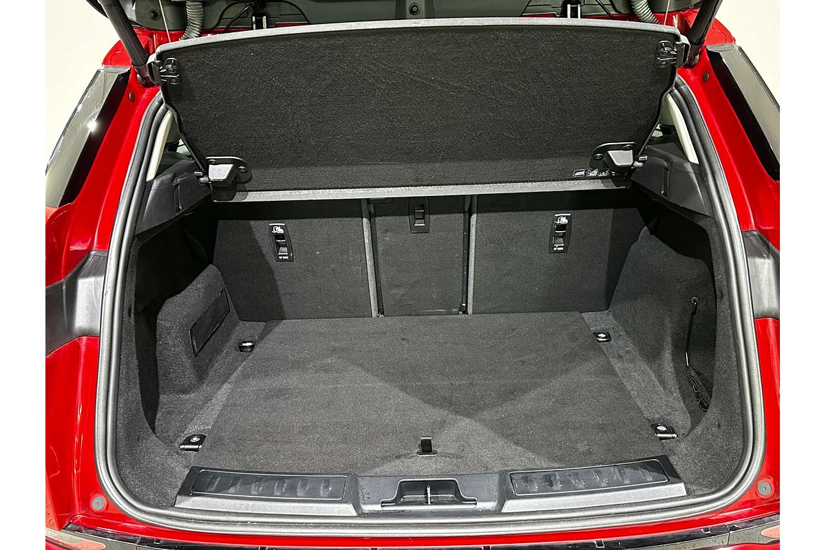 2019 Land Rover Range Rover Evoque P250 SE L551