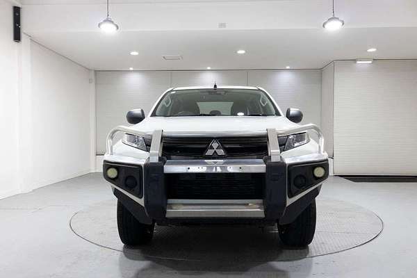 2019 Mitsubishi Triton GLX+ MR 4X4