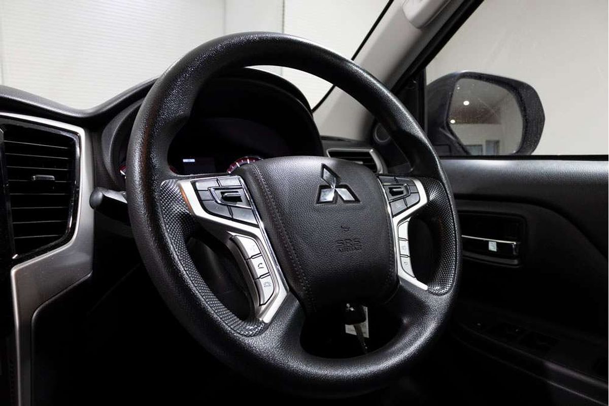 2019 Mitsubishi Triton GLX+ MR 4X4