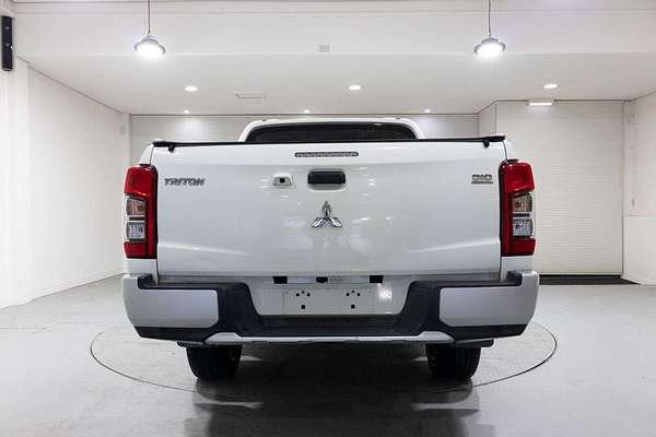 2019 Mitsubishi Triton GLX+ MR 4X4