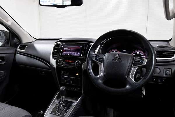 2019 Mitsubishi Triton GLX+ MR 4X4