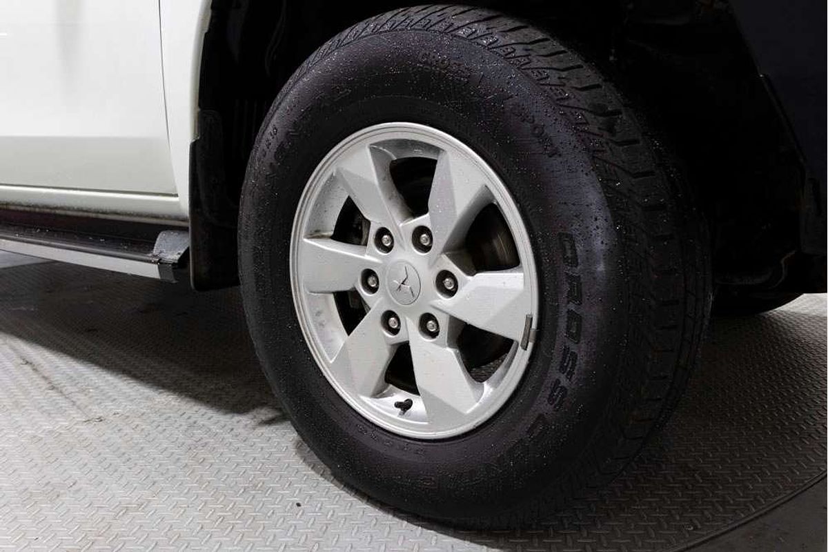 2019 Mitsubishi Triton GLX+ MR 4X4