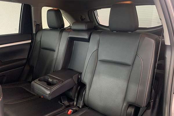 2019 Toyota Kluger Black Edition GSU55R
