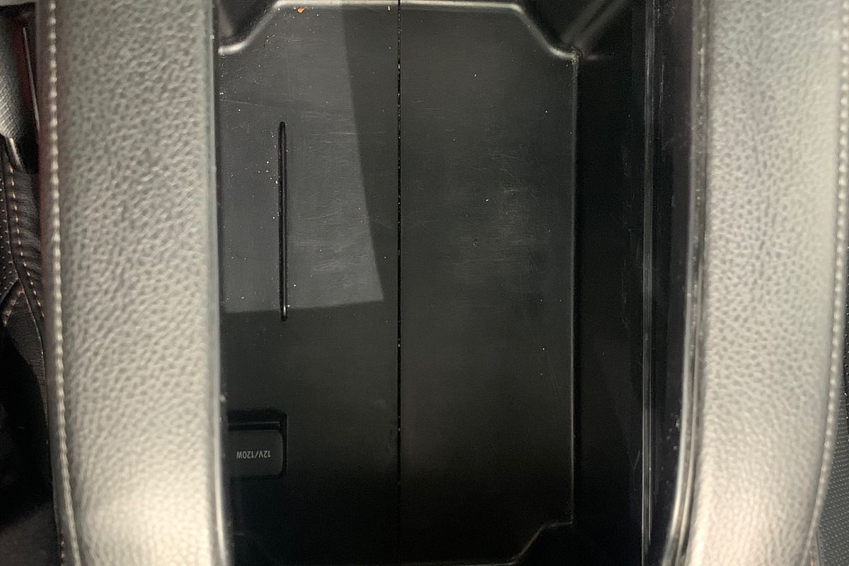 2019 Toyota Kluger Black Edition GSU55R